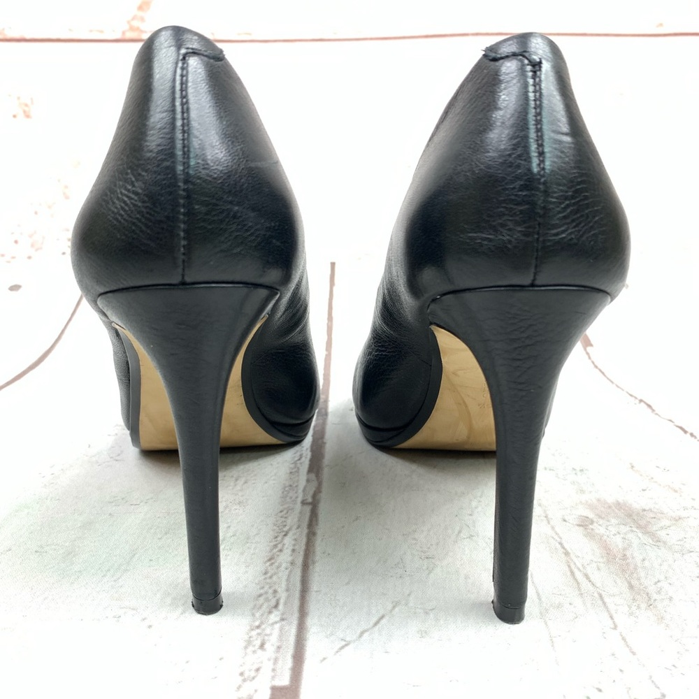 ‼️SOLD‼️BANANA REPUBLIC pumps 4” heel S-6.5 black - Picture 3 of 4